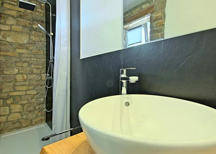 Gorgeous In With Wifi Apartment *